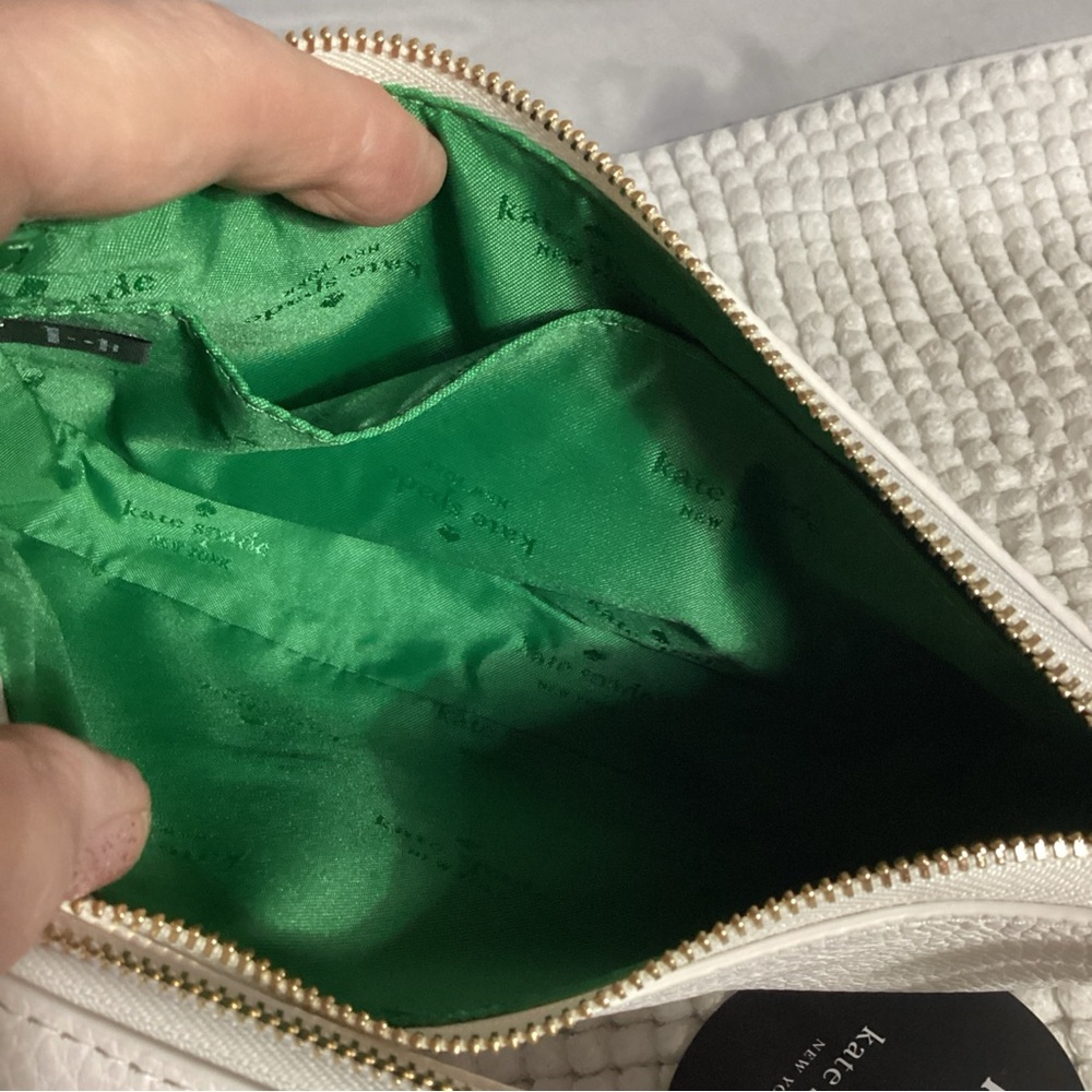 SOLD……..Kate Spade x Peanuts Snoopy White Leather Double Up Crossbody Bag - Picture 10 of 13